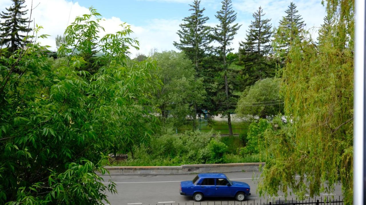 Ostello Ymca Spitak Esterno foto